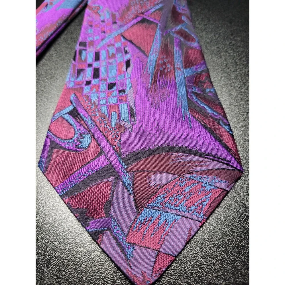 Gianni Versace Men's Necktie Purple Abstract Silk 3.75